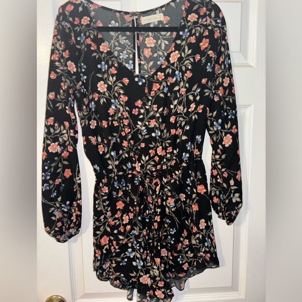 Medium floral romper